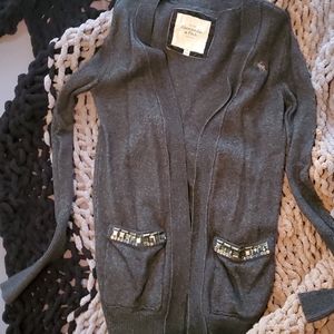 EUC Abercrombie Charcoal Grey Sweater